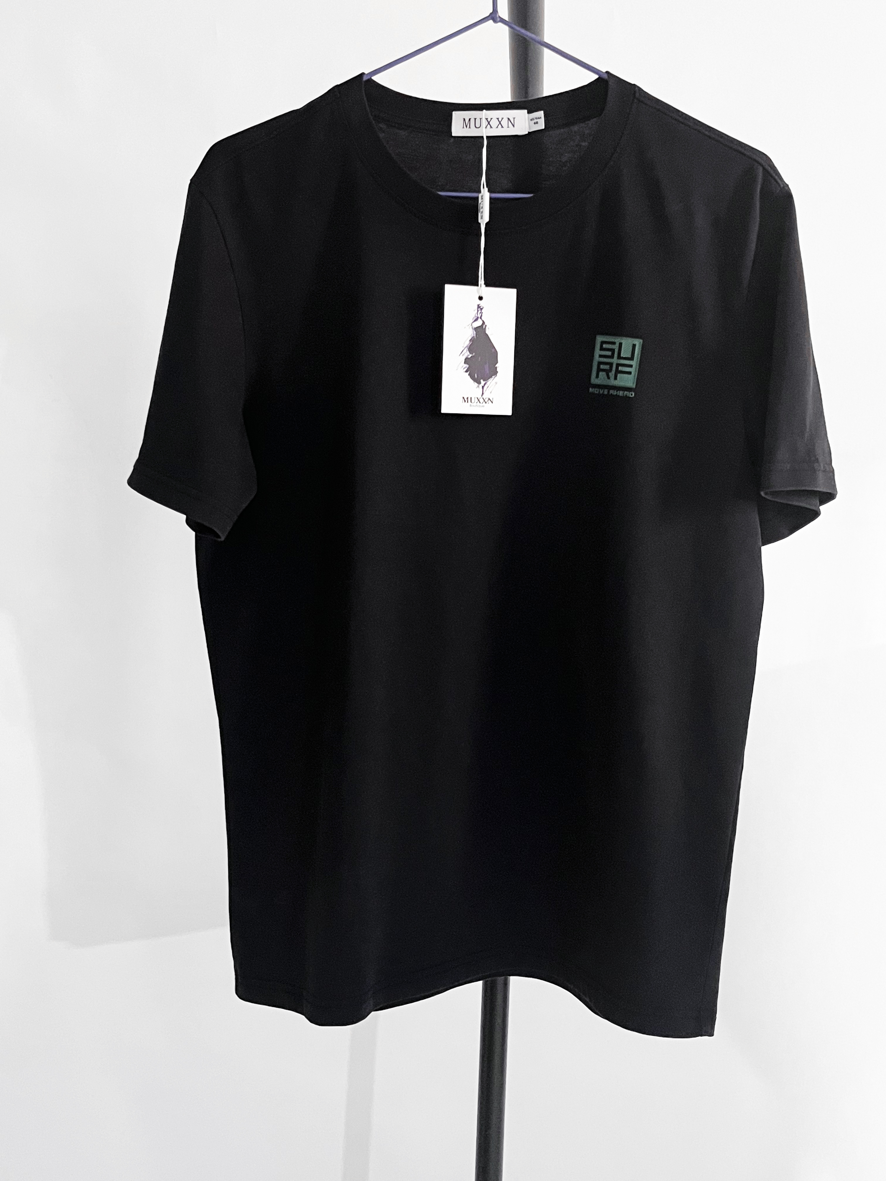MUXXN Women's Summer Round Neck Short Sleeve Tops Casual Cute Fashion Basic Tee Shirts