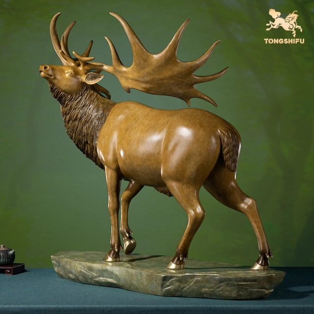 BIG HORN DEER