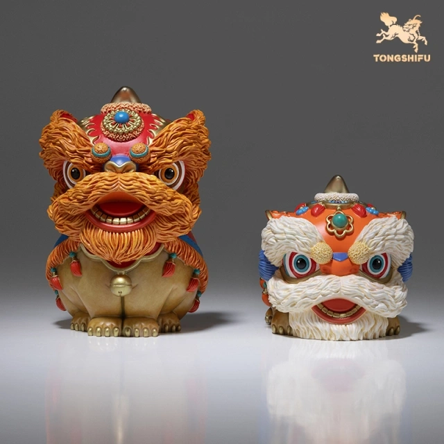 AUSPICIOUS & DESIRABLE DANCING LIONS
