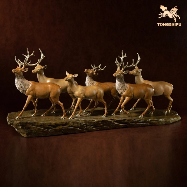 RUNNING DEERS