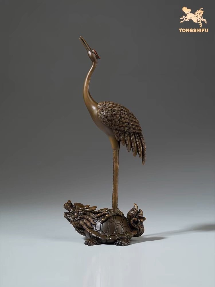 THE TORTOISE AND CRANE LENGTHEN THE YEARS