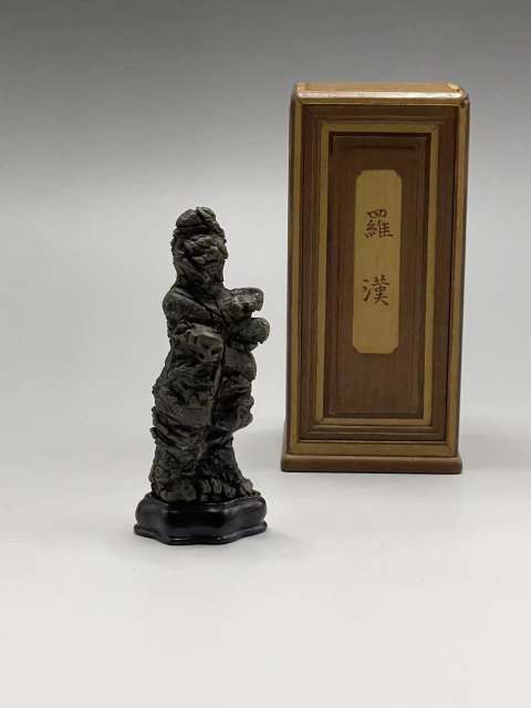 霊壁石 太湖石 鑑賞石 唐木台付