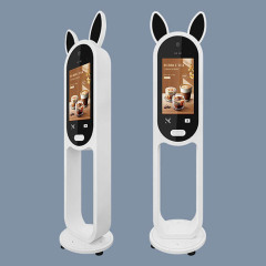 Cabine tactile extérieure IA en forme de lapin de 21,5 pouces pour les écoles