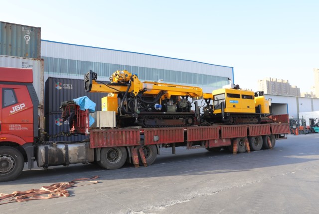 600m Deep Hard Rock Water Drilling Rig Machine / Rock Well Drilling Rig Machine