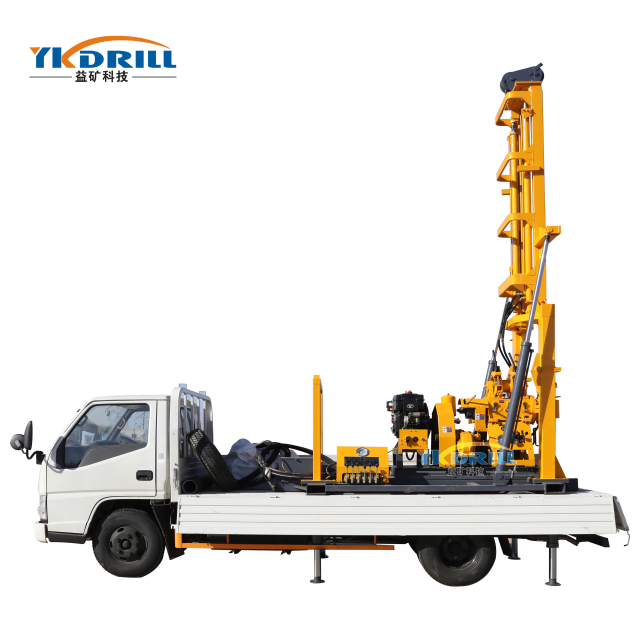 Гидравлическая буровая установка XYC-200YY, монтируемая на грузовике, для бурения подземных вод
