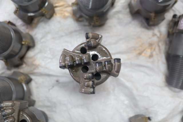 126mm PDC Diamond Drill Bit Tungsten Carbide Matrix Non-Core Bit High Wear Resistance for Exploration and Curtain Grouting