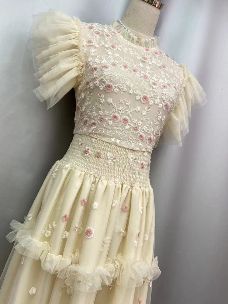 TWOTWINSTYLE Embroidery Patchwork Mesh Flying Sleeve Women Formal Dress New