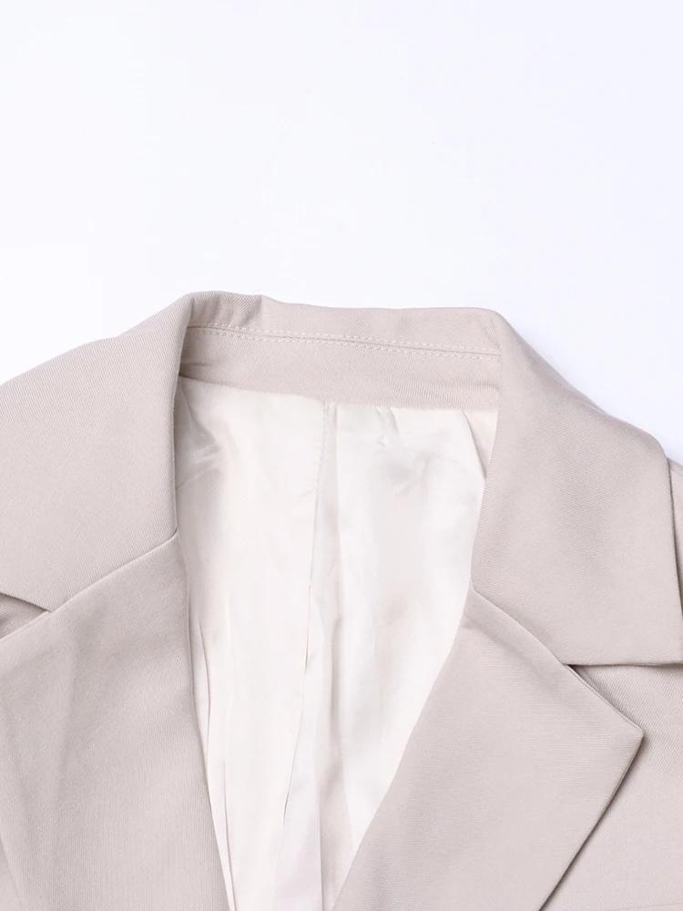 TWOTWINSTYLE For Women Notched Collar Long Sleeves Patchwork Pockets Temperament Blazer