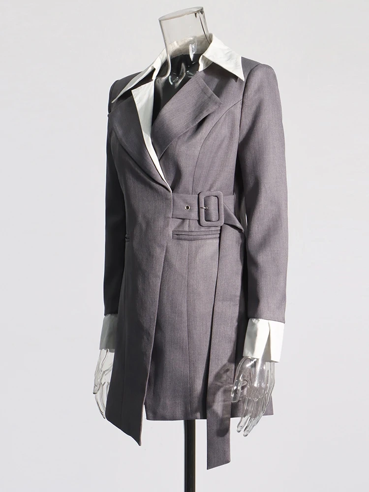 TWOTWINSTYLE Casual Colorblock Spliced Belt Blazer For Women Notched Collar Long Sleeve Patchwork Pocket Chic Blazers Female New