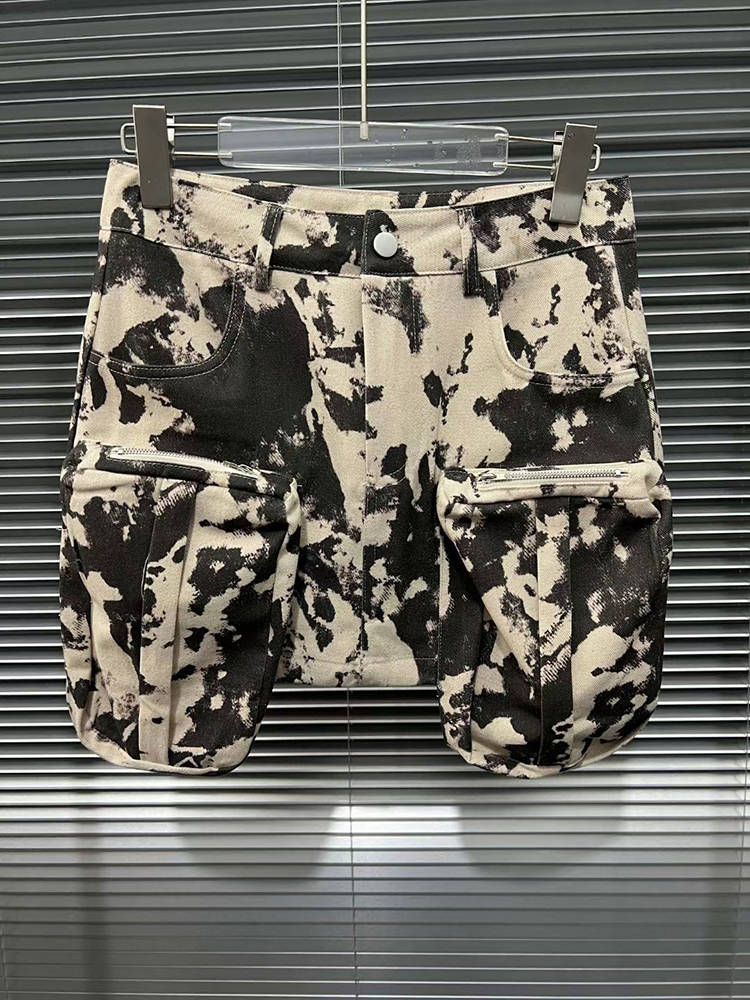 TWOTWINSTYLE Streetwear Colorblock Camouflage Women Chic Skirts