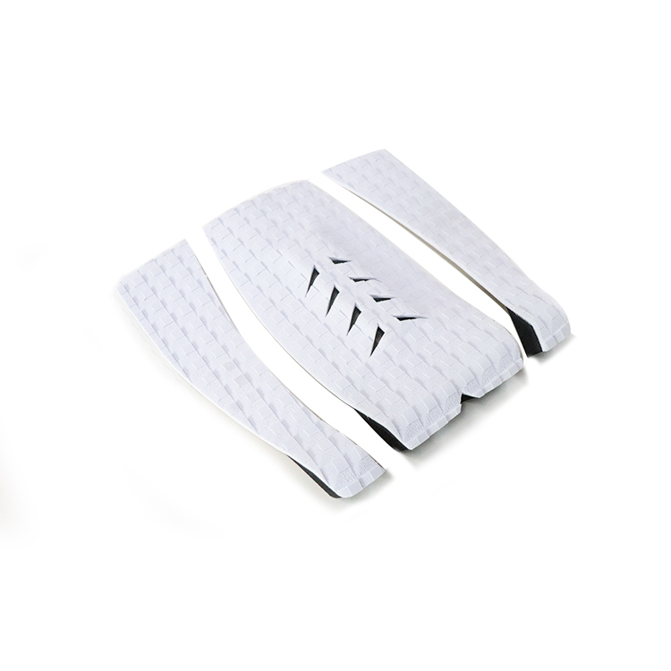 Towing surf deck mat