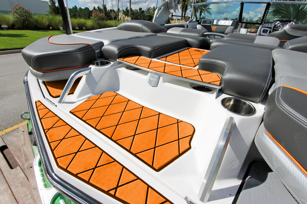 Durable EVA Marine Flooring for Boats, Installed with 3M Adhesive, Easy to Clean, Waterproof, UV-Resistant, and Provides Strong Anti-Slip Grip.