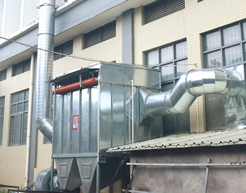 Melors' industrial vacuum system ensures eco-friendly dust control for boat mats.