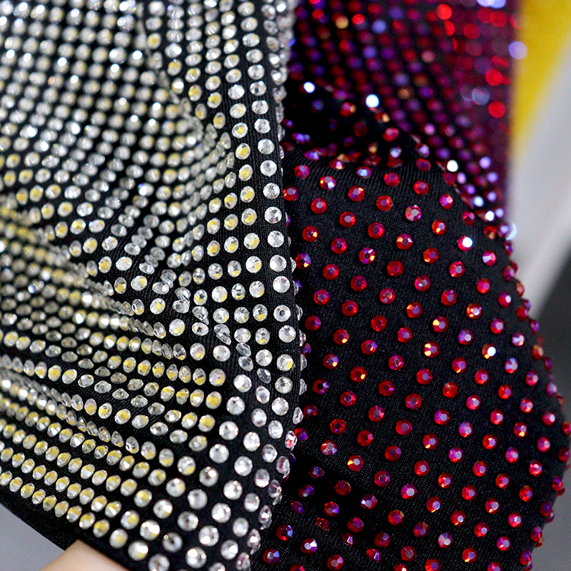 Solid Color Short Sleeve Rhinestone T-Shirts Manufacturer