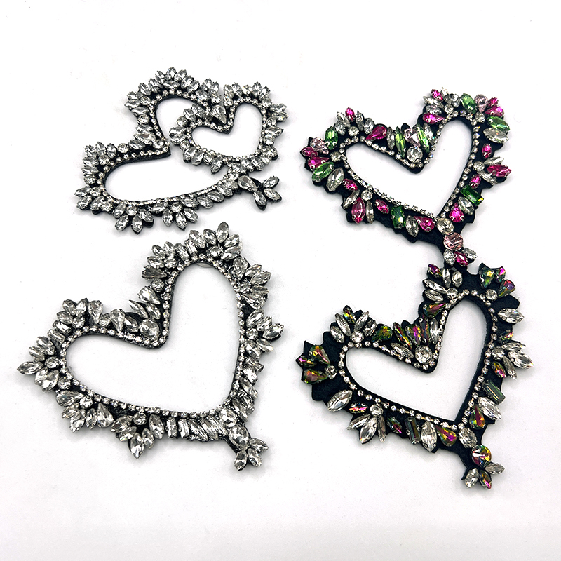Heart Shape Rhinestone Patch Factory