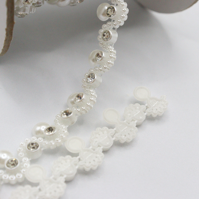 Wavy Shaped Pearl Rhinestone Trimming Supplier