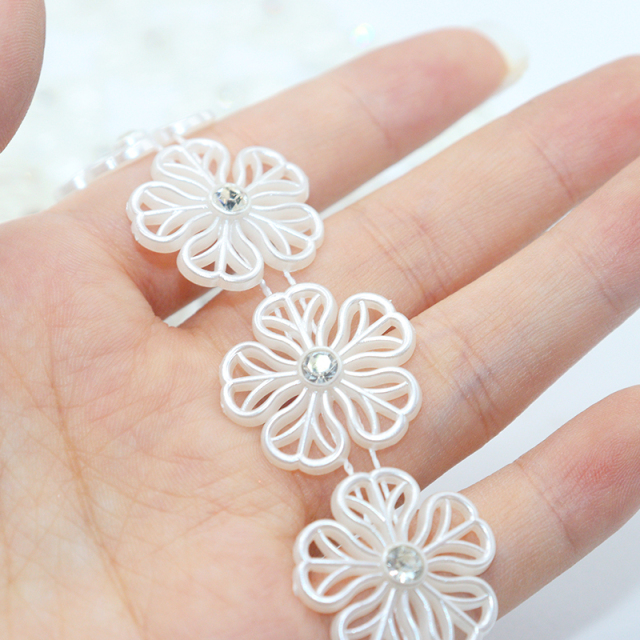 Flower Shape Hollow Out Crystal Trim Wholesale