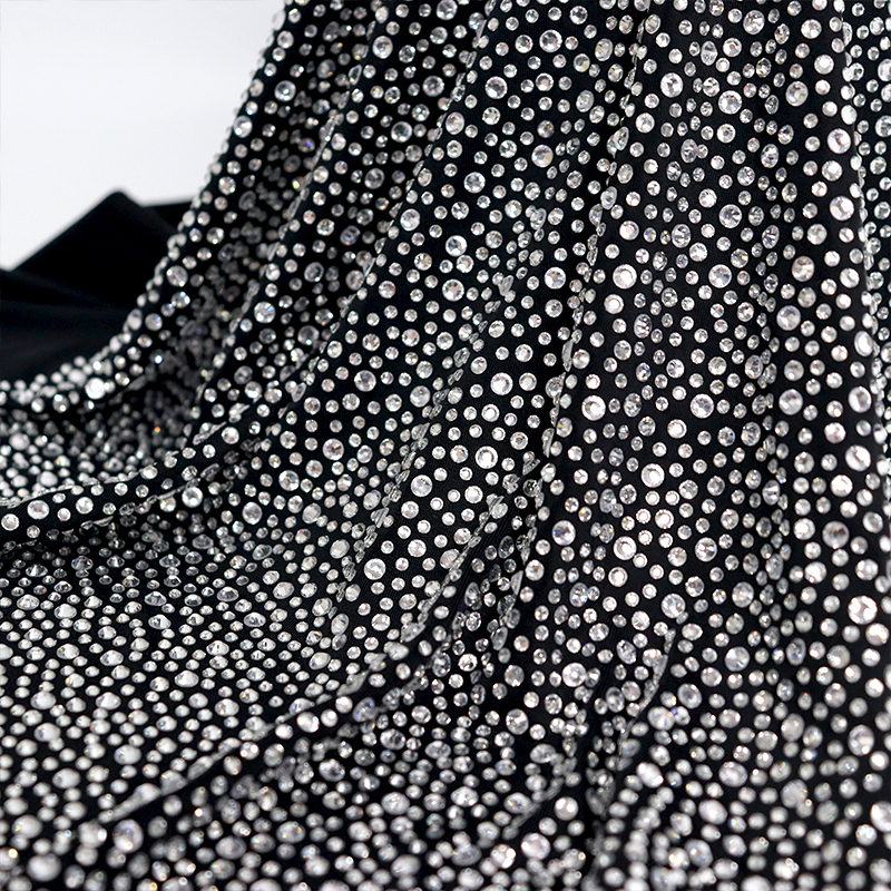 Randomly Mix 3 Different Sizes White Rhinestone Matte Nylon Spandex Fabric Factory