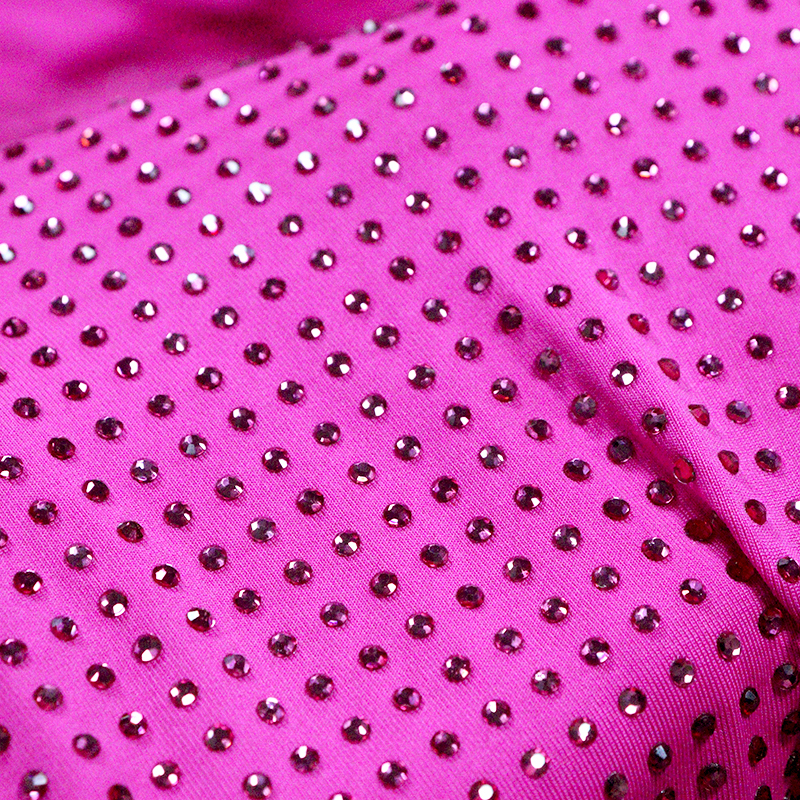 SS10 180g Rose Red Crystal Fabric Exporter