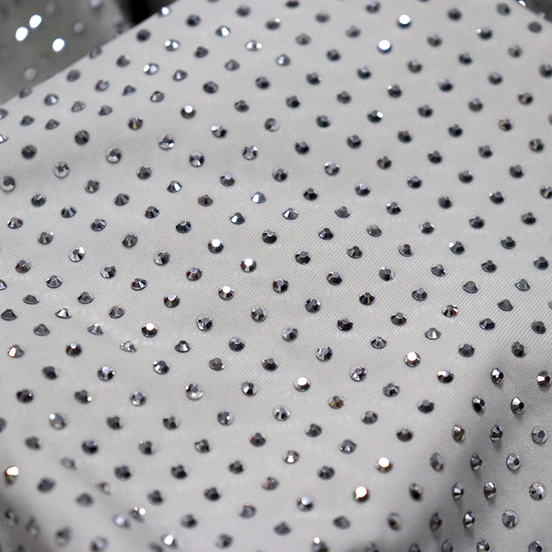 SS10 Mineral Silver Rhinestone Fabric Supplier
