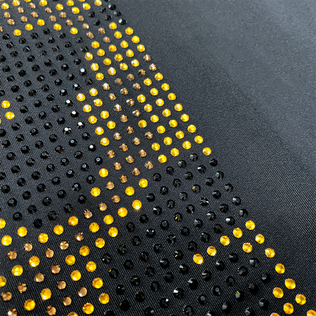 SS10 Leopard Pattern Black Crystal Fabric Supplier