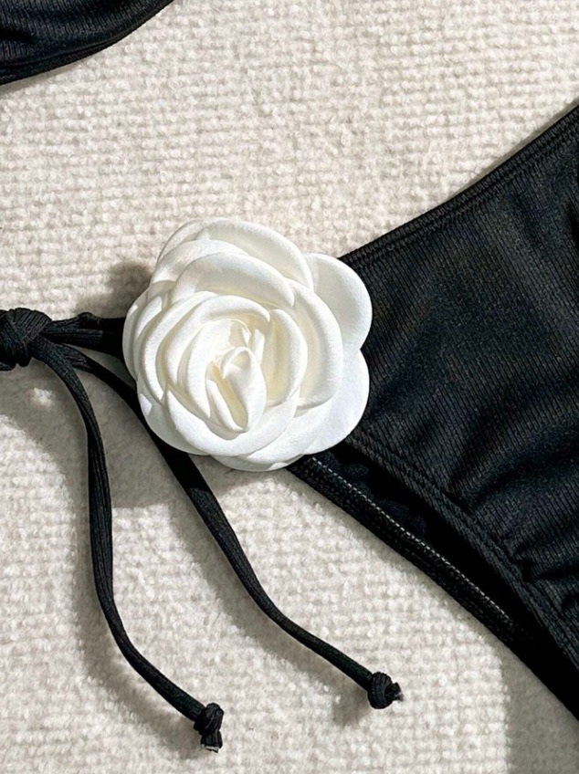 3D Floral Black & White Strapless Bikini Swimwear Supplier