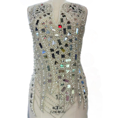 Gold Acrylic Sequins Pearl Beaded Rhinestone Bodice Appliques for Dress Exporter