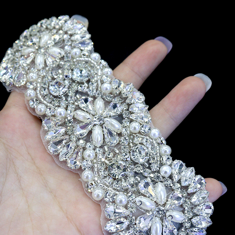 Gold Pearl Beaded Crystal Applique for Wedding Dress Wholesale