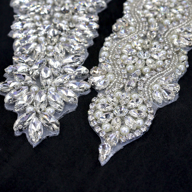 Silver Pearl Beaded Rhinestone Applique for Bridal Dress Supplier