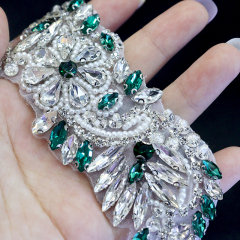 Green Jeweled Pearl Beaded Crystal Appliques for Bridal Dress Exporter