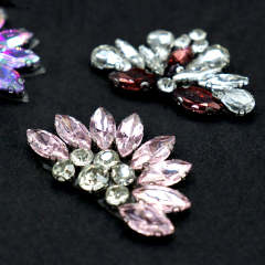 Bling Flower Shaped Diamond Patches with Pearl for Jackets Jeans Supplier