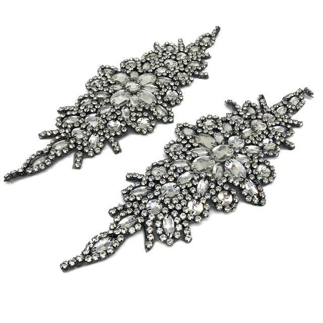 Multi Color Resin Diamond Applique for Wedding Dress Supplier