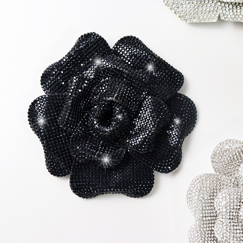 12cm 3D Flower Shape Crystal Patches Supplier