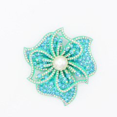 7*7cm Shiny Small 3D Floral Rhinestone Appliques with Pearl Supplier