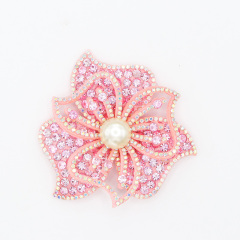 7*7cm Shiny Small 3D Floral Rhinestone Appliques with Pearl Supplier