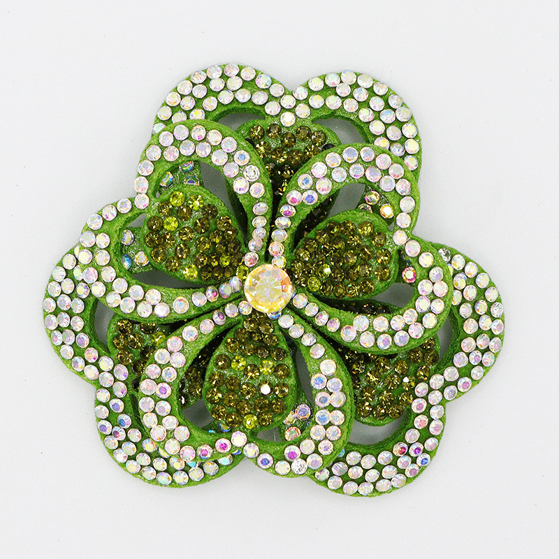 5.6*6cm 3D Flower Shaped Crystal Appliques for Dresses Manufacturer