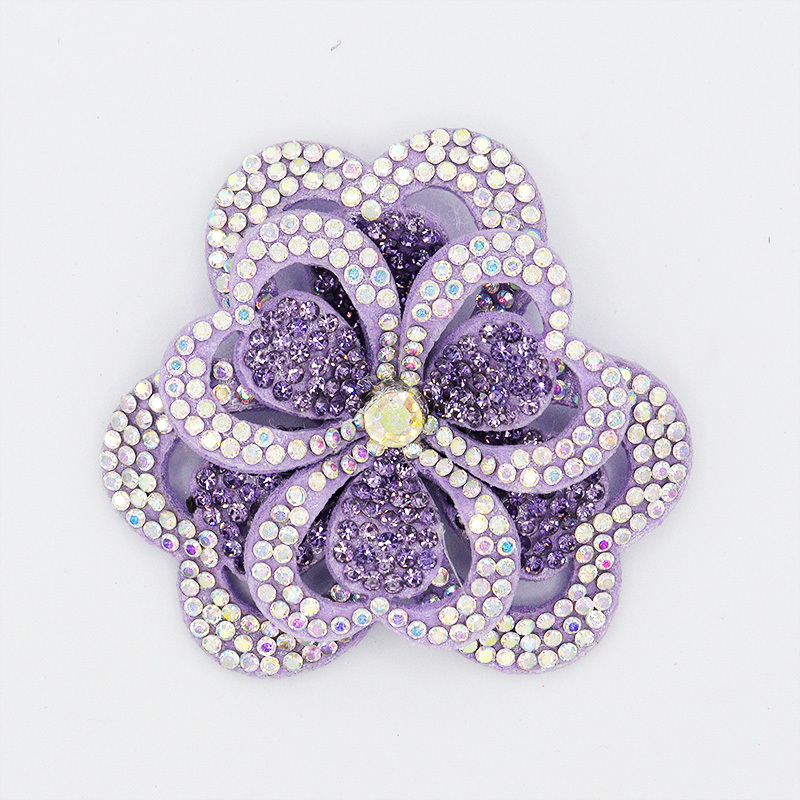 5.6*6cm 3D Flower Shaped Crystal Appliques for Dresses Manufacturer