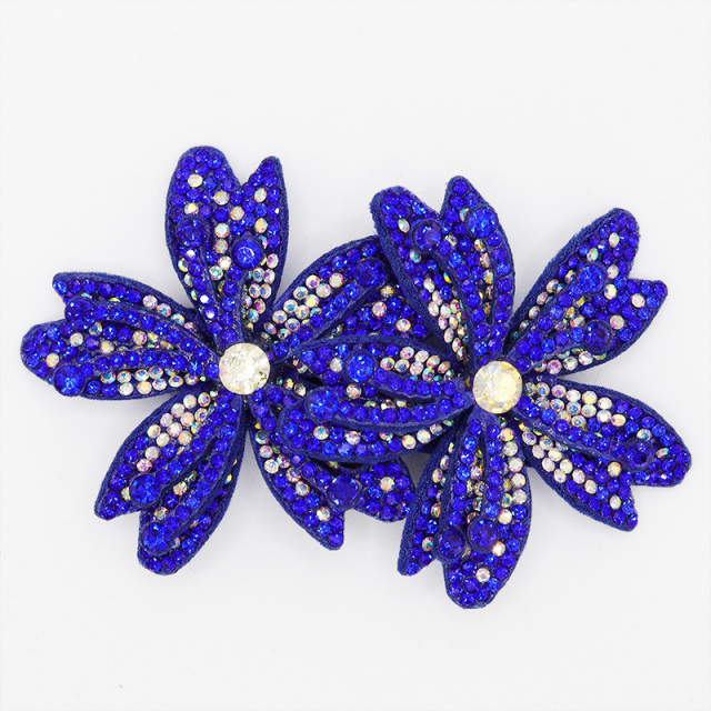 9*6cm 3D Floral Applique with Rhinestones Manufacturer