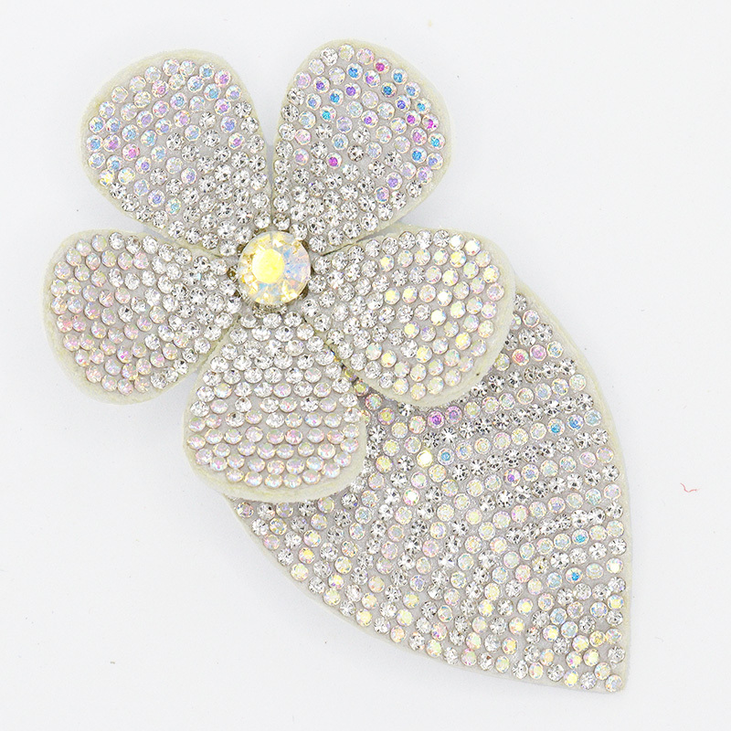 9*5.6cm 3D Flower Leafs Jeweled Diamond Applique Factory