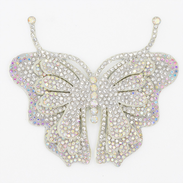 8.8*7.6cm Sparkly Rhinestone 3D Butterfly Applique Supplier