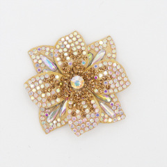 4.4*4.4cm 3D Floral AB Crystal Applique Custom