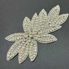 14.5*8.7cm Colorful Floral Shaped Applique for Wedding Dress Exporter