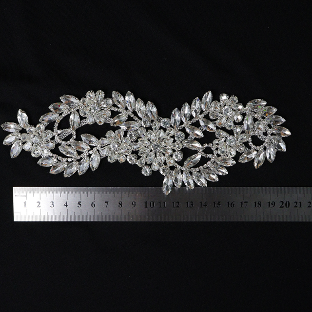 Bling Rhinestone Chain for Clothes Supplier