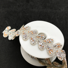 Bling Heart Shaped Crystal Trim for Dresses Factory