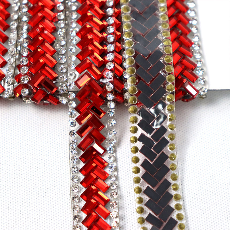 Luxury Diamond Glass Trim Iron On Bag Clothing Supplier