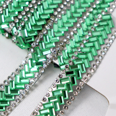 Luxury Diamond Glass Trim Iron On Bag Clothing Supplier