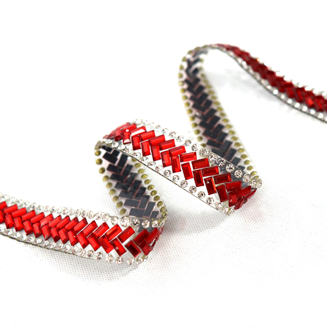 Luxury Diamond Glass Trim Iron On Bag Clothing Supplier