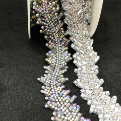 Leaf Shaped Diamond Jeweled Trim By The Yard Supplier