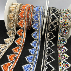 Sparkly Heart Shape Crystal Rhinestone Trimming Manufacturer