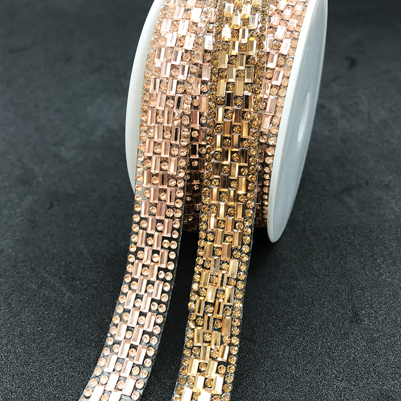 Rose Gold Glass Rhinestone Trimming Factory
